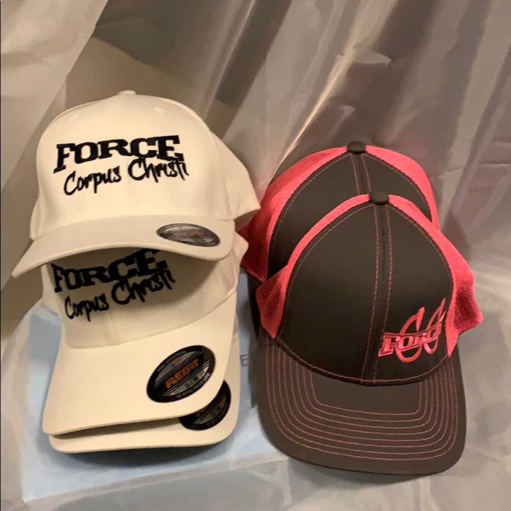 Women’s caps